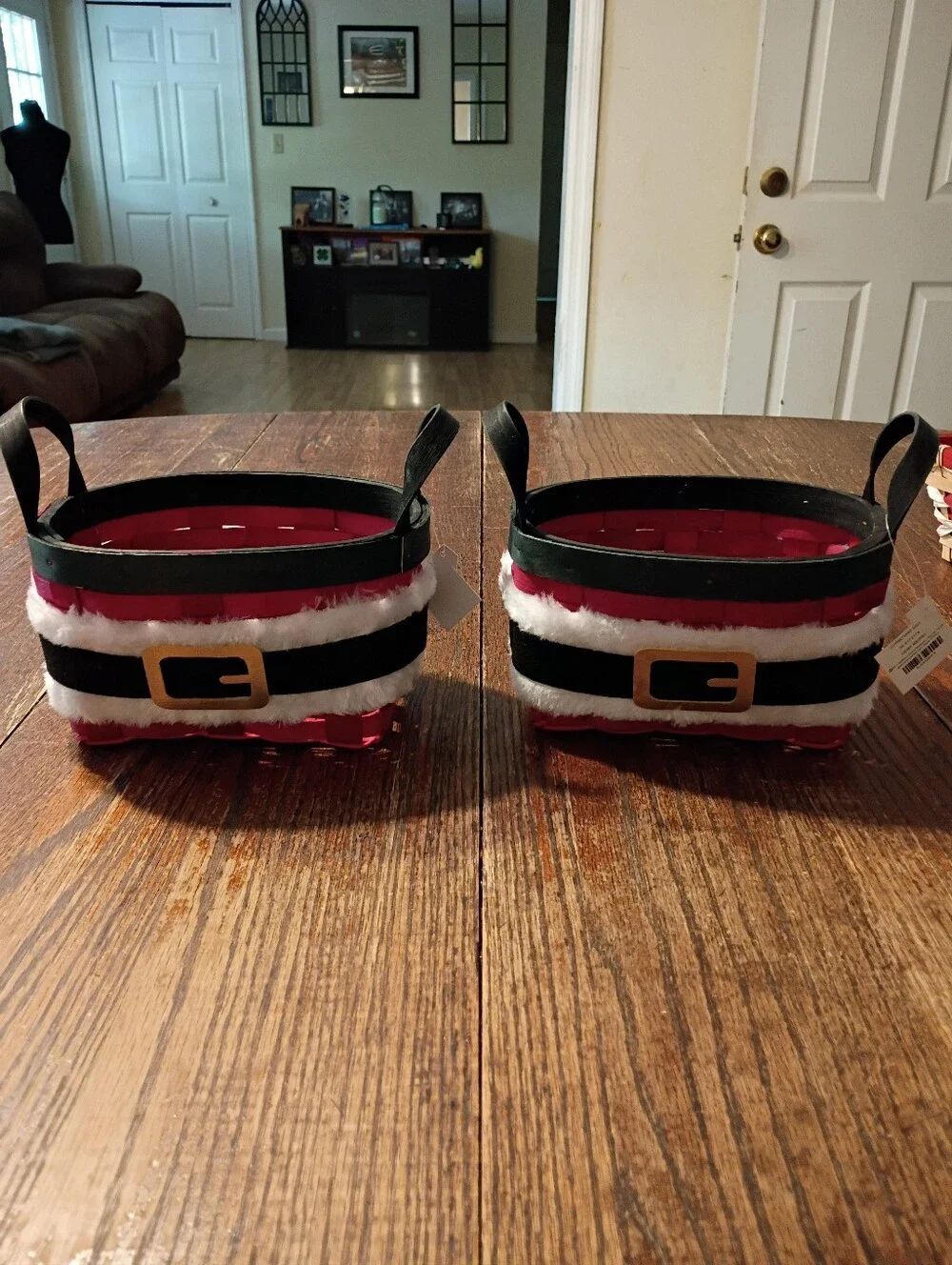 2 Very Merry Santa Christmas Holiday Woven Baskets With Handles Decor